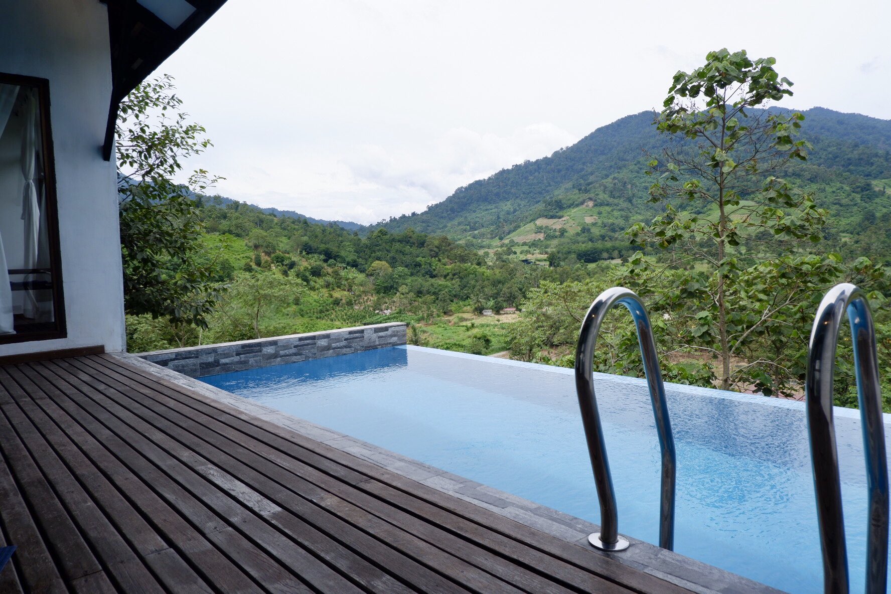 D’Manggis Janda Baik, Villa Atas Bukit Dengan Private Swimming Pool